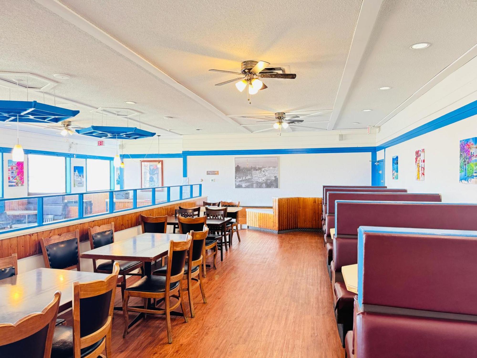 Ramada By Wyndham Dawson Creek Hotel Luaran gambar